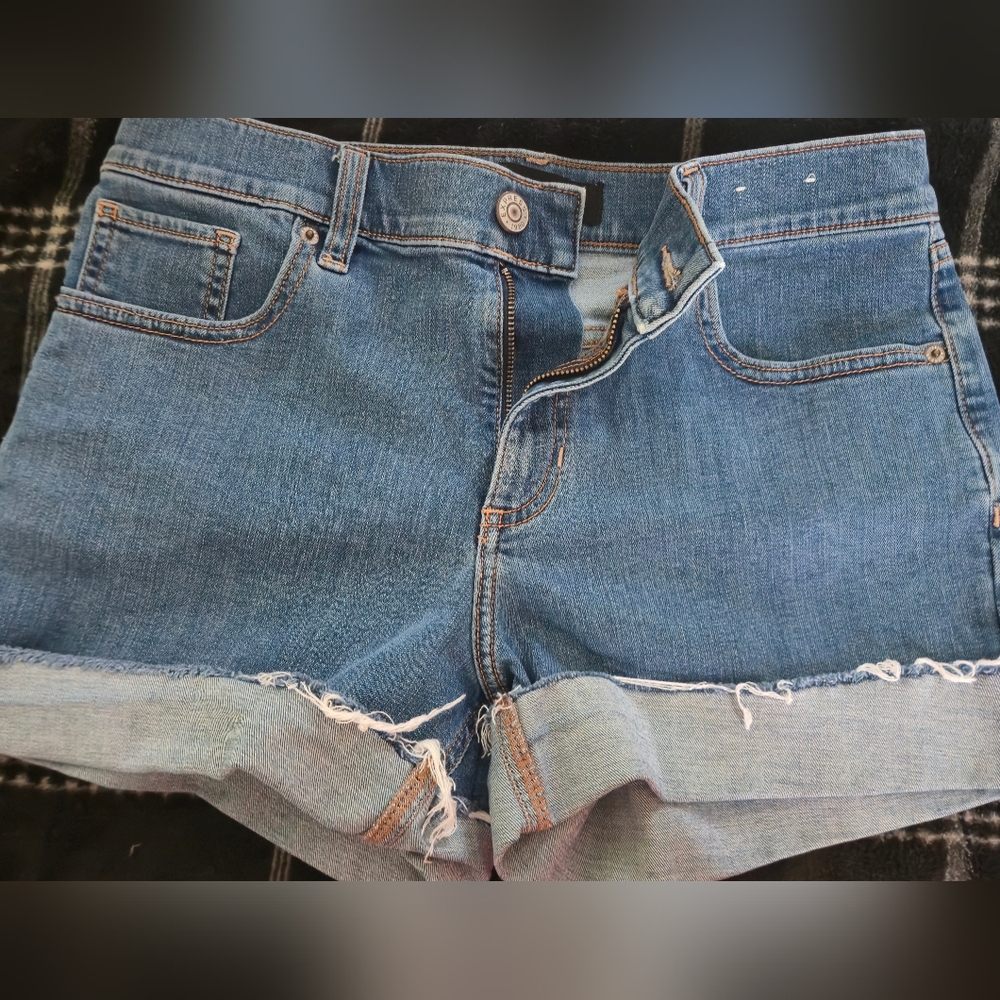 Express MIDI Mid-rise Jean Short, Size 6